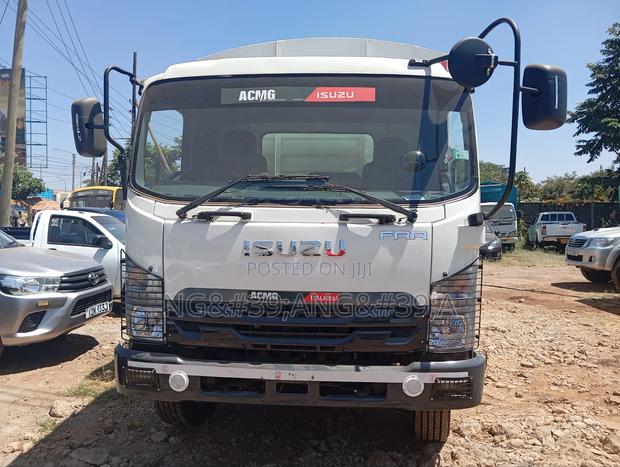 Isuzu FRR Slay Queen Lorry - thumbnail 10