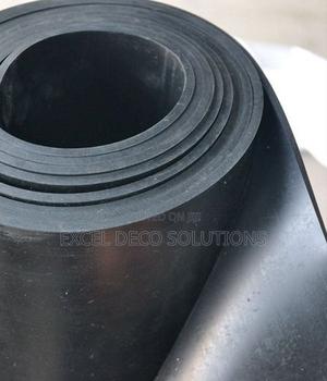 Heavy Duty Plain Rubber Mats – Strong Flat Rubber Flooring - main view