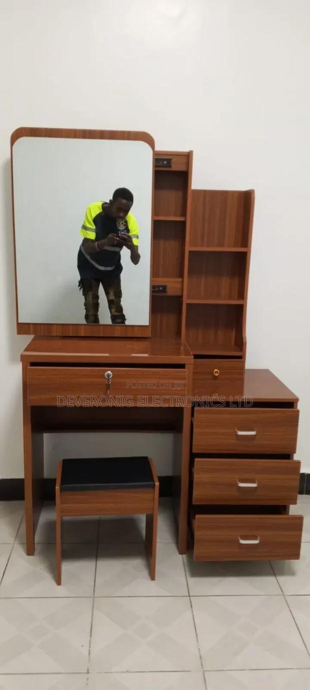 Executive Dressing Table With Sliding Mirror - thumbnail 2