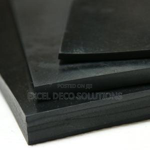 Heavy Duty Plain Rubber Mats – Commercial Grade Flooring - main view