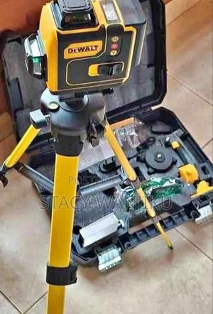 Powerful Dewalt Laser Level - thumbnail 2