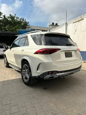 Mercedes-Benz GLE-Class GLE 450 4MATIC 2019 White
