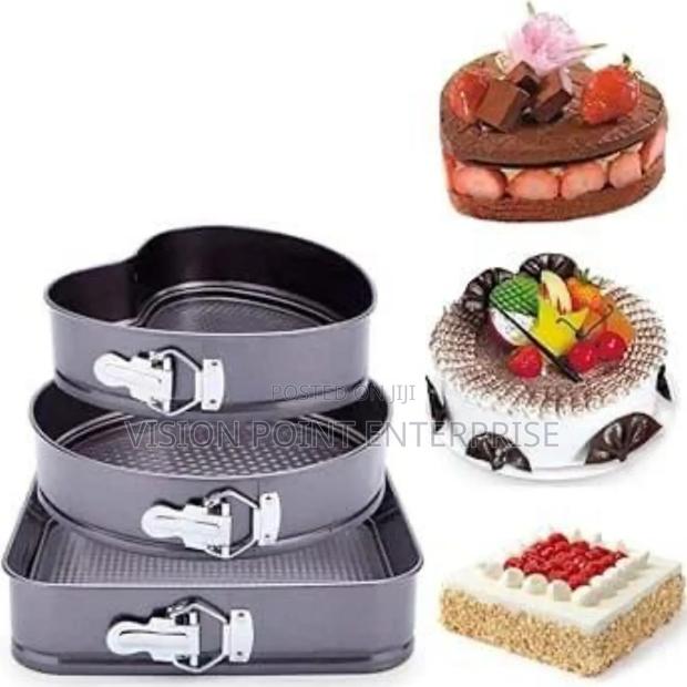 3 Shapes Baking Tins