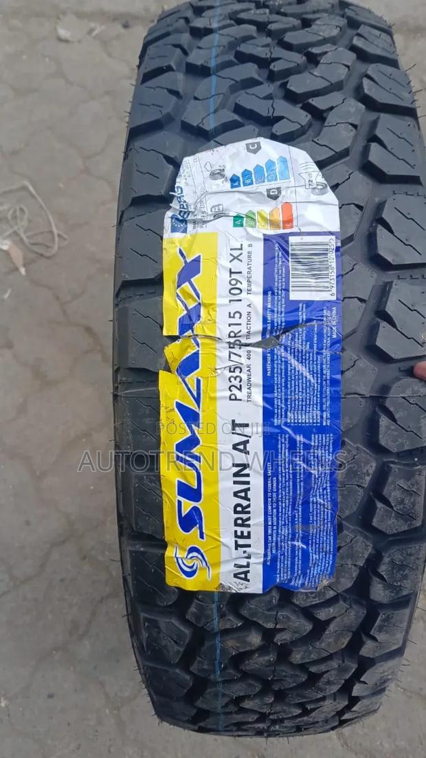 235/75r15 a/T Summax Tire