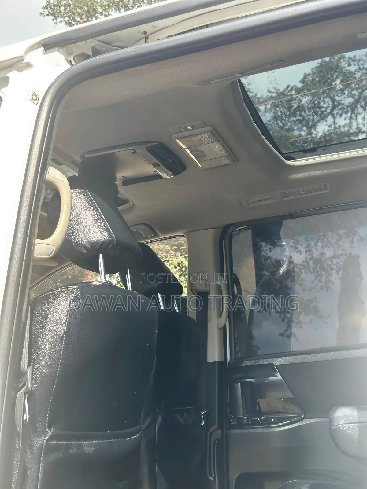Toyota Voxy 2013 White