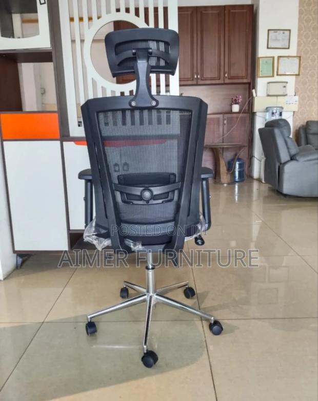 High Back Office Chair - thumbnail 2