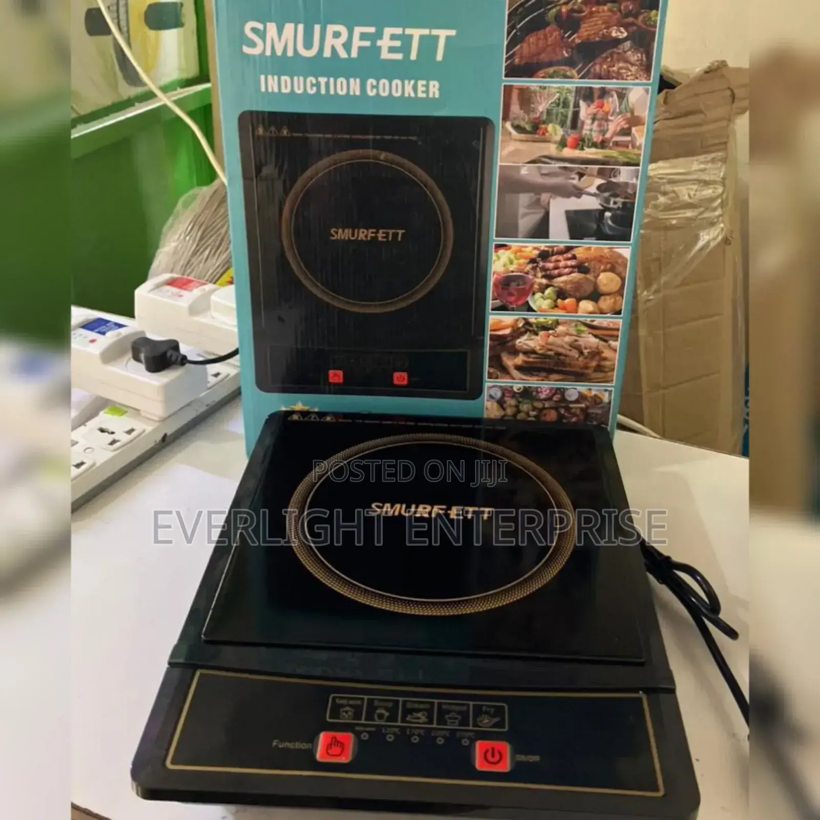 Smurfett Single Induction Cooker
