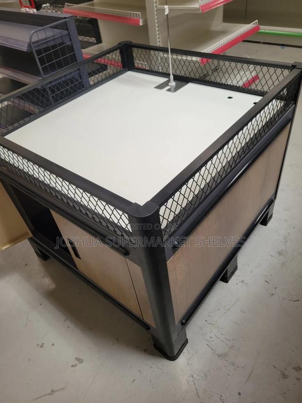 Premium Supermarket Display Platform With Storage - thumbnail 5