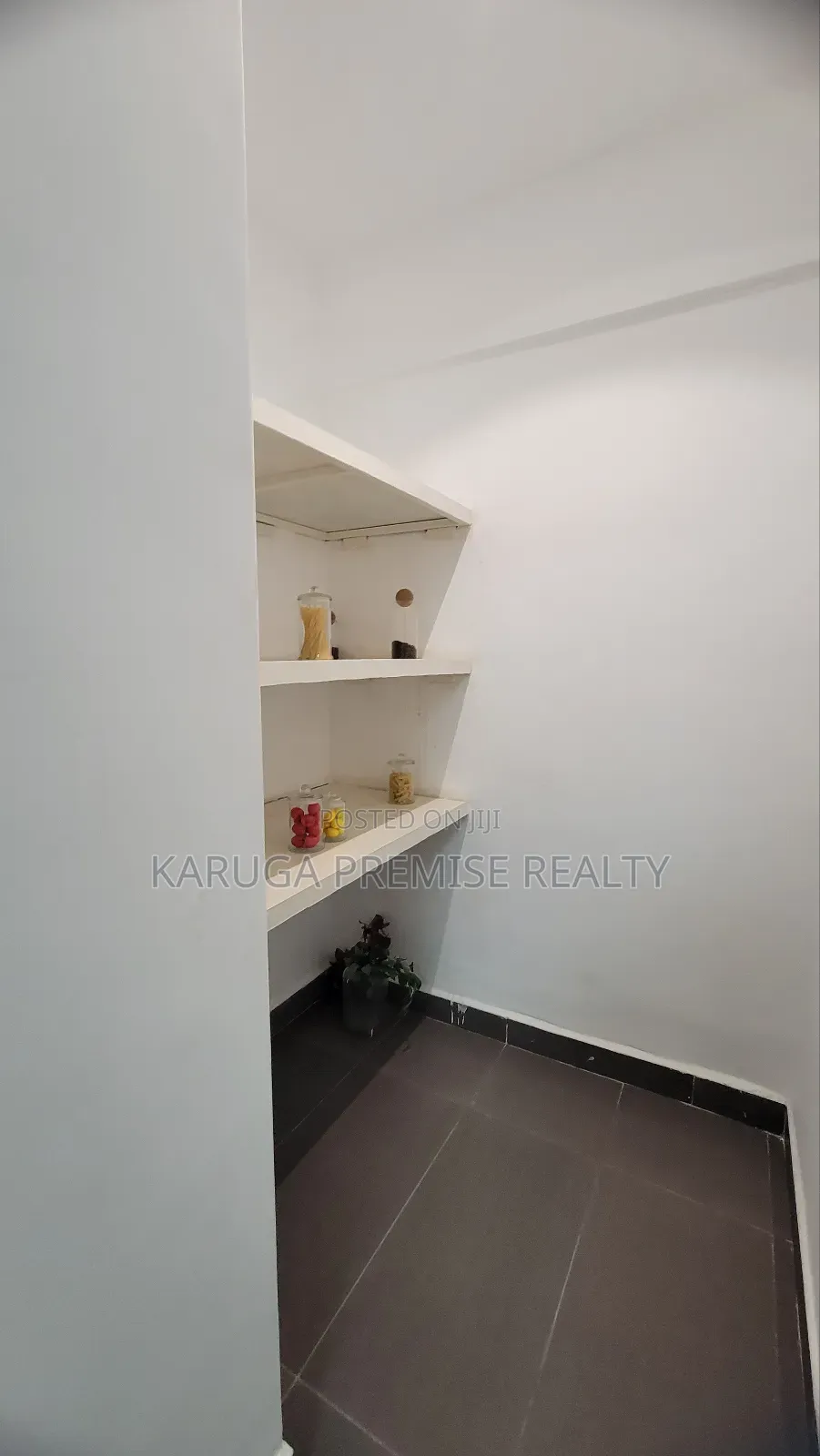 4bdrm Apartment in Kileleshwa for sale