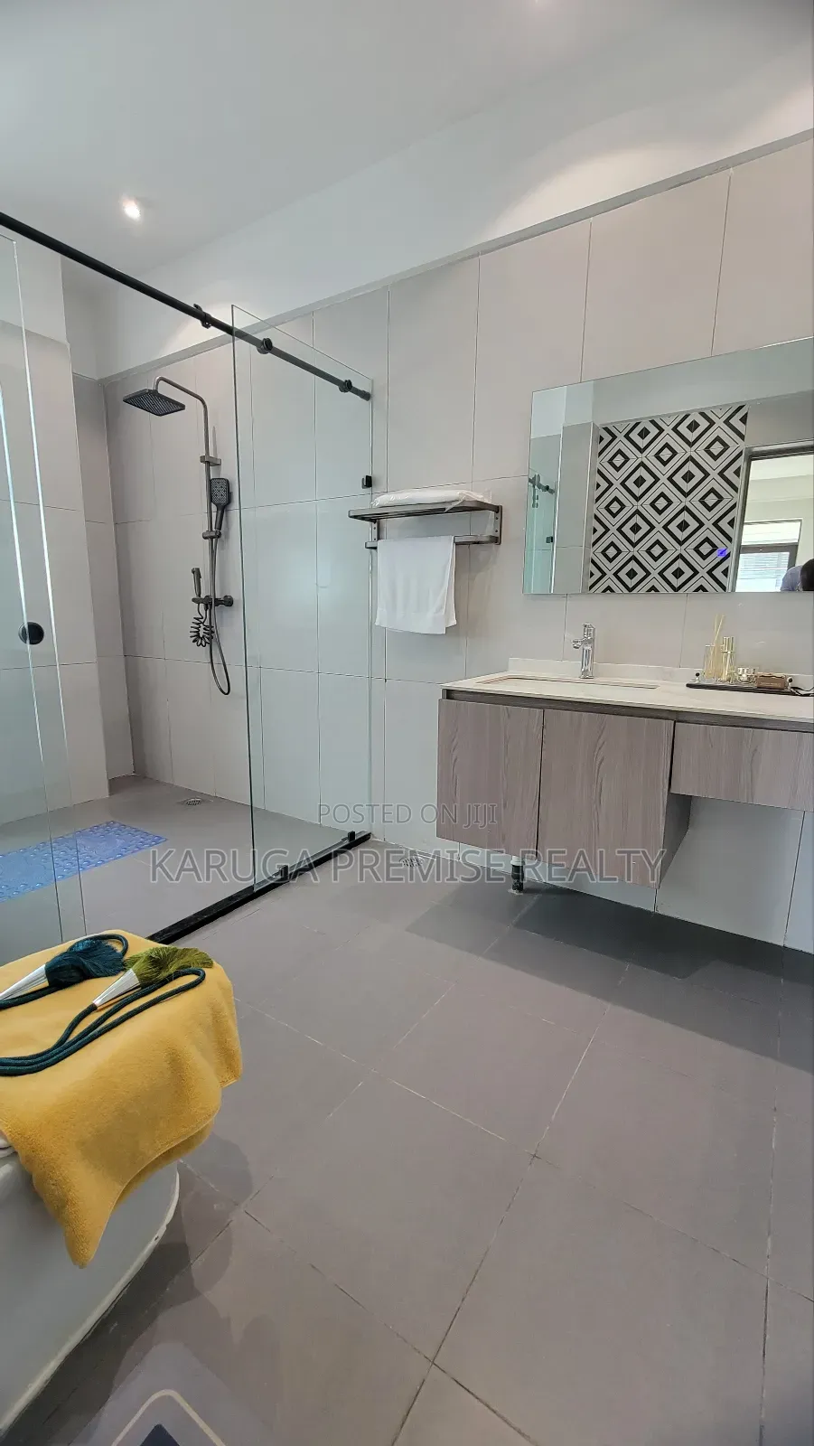 4bdrm Apartment in Kileleshwa for sale