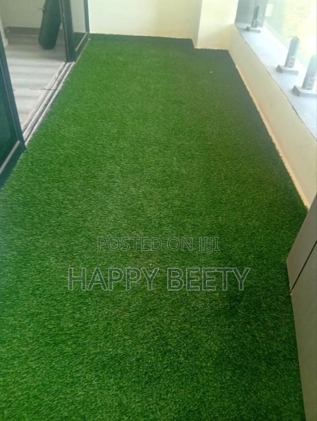Grass Carpet for Your Outdoor Skating/Restaurant/Gazebo Etc