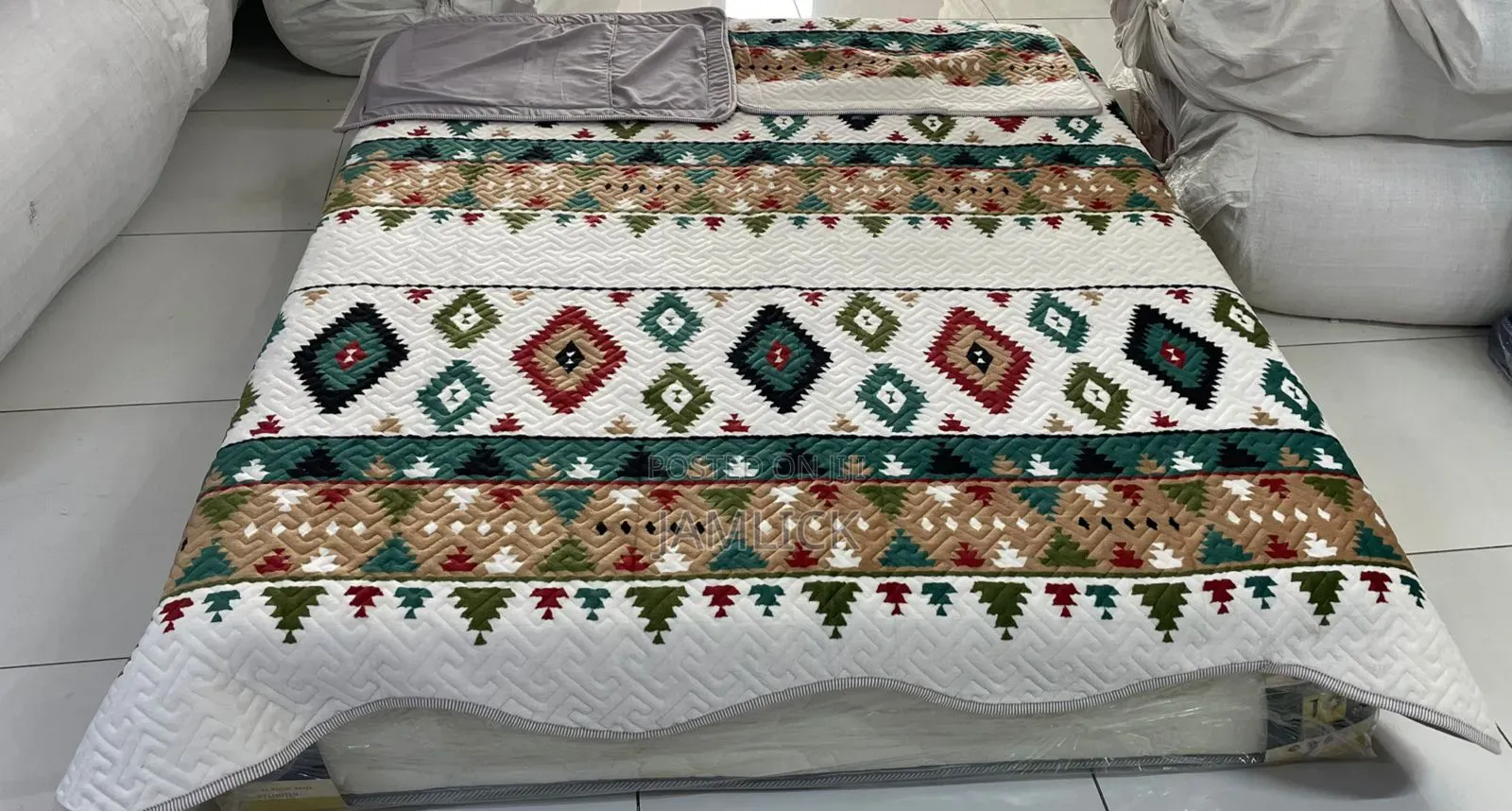 Premium Bedcovers – 4×6, 5×6, 6×6 Soft Bedcovers - Ell