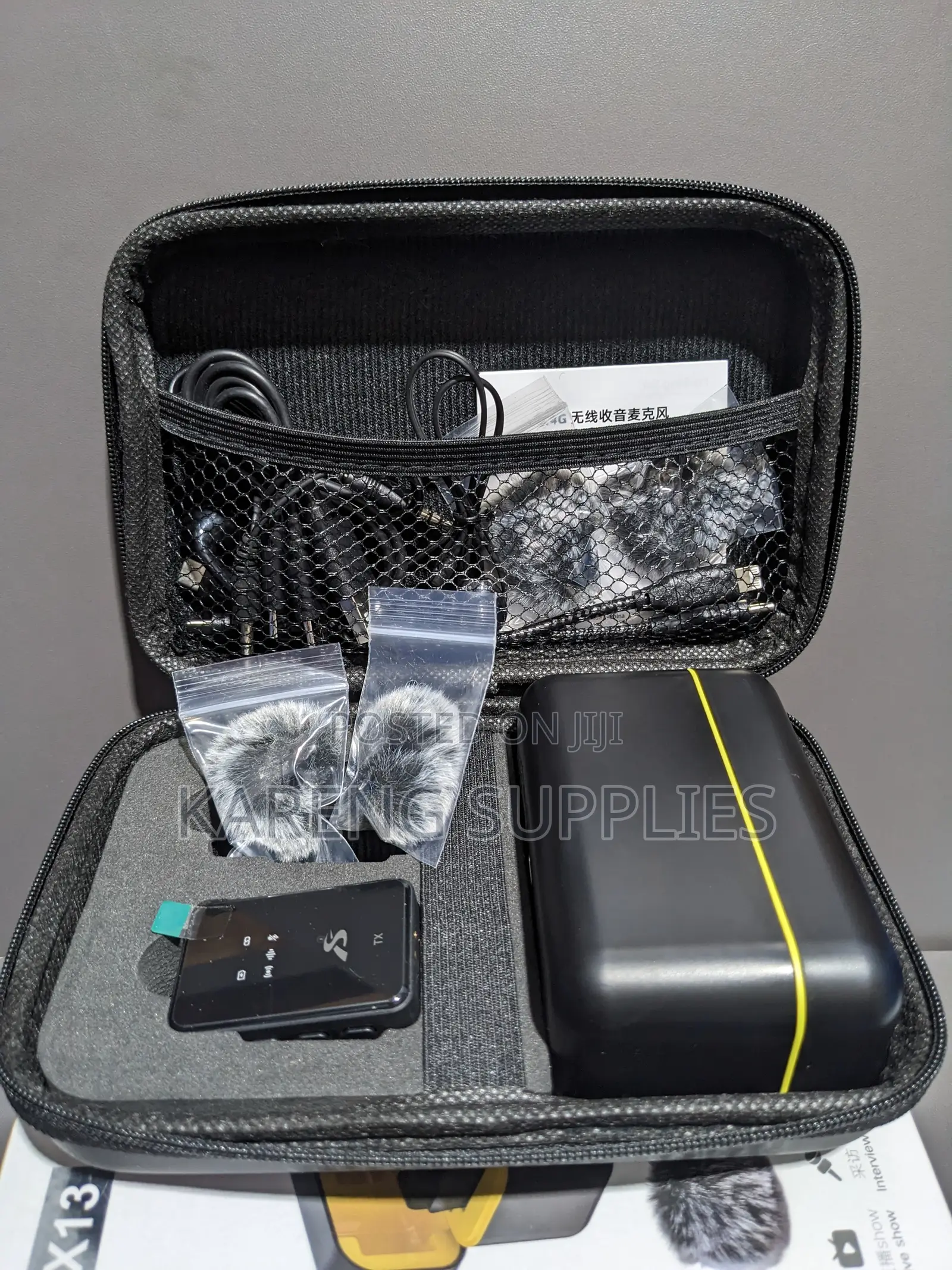 Sx13 Wireless Microphone 1 by 3