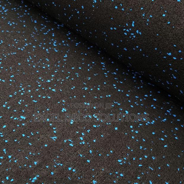 Speckled Rubber Gym Mat – Heavy Traffic Gym Flooring
