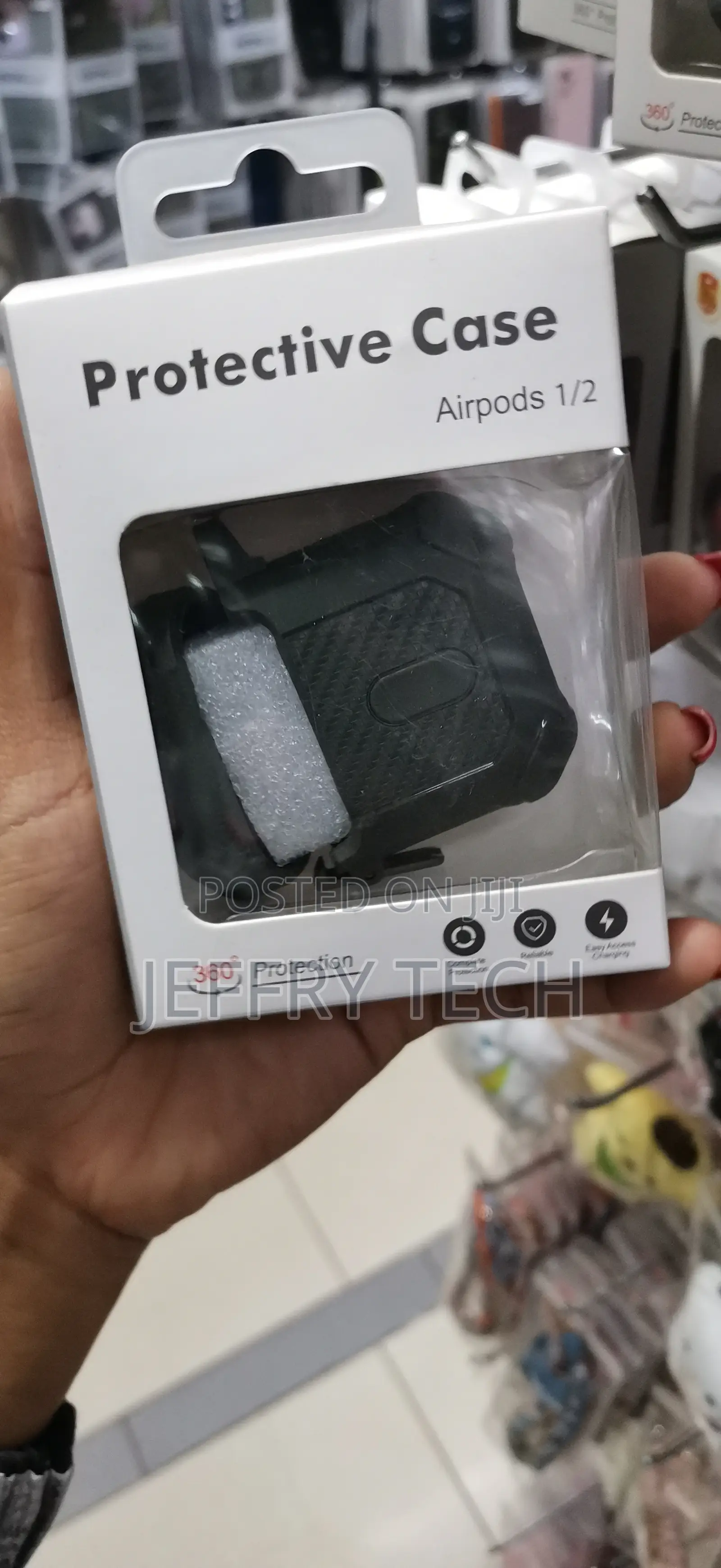 Eggshell Protective Airpods 1/2 Case (Black Color