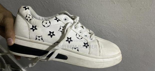 White Designer Shoes - thumbnail 3
