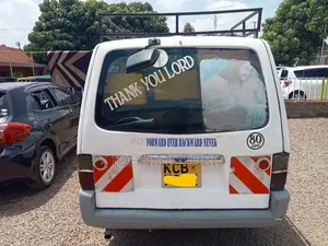 Nissan Vanette 2009 White