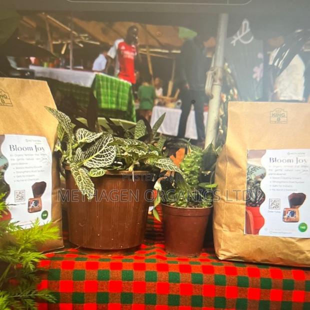 Bloom Joy Fertiliser - 25kg Bag - thumbnail 3