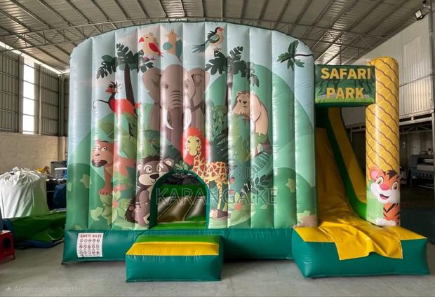 Bouncing Castle - thumbnail 6