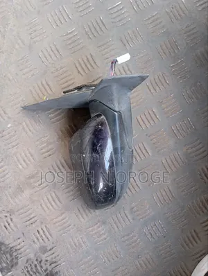 Mazda Verisa Sidemirror