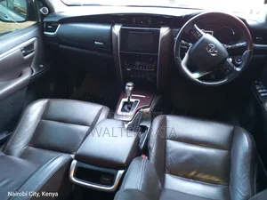 Toyota Fortuner 2.8 D AWD 2017 Gray