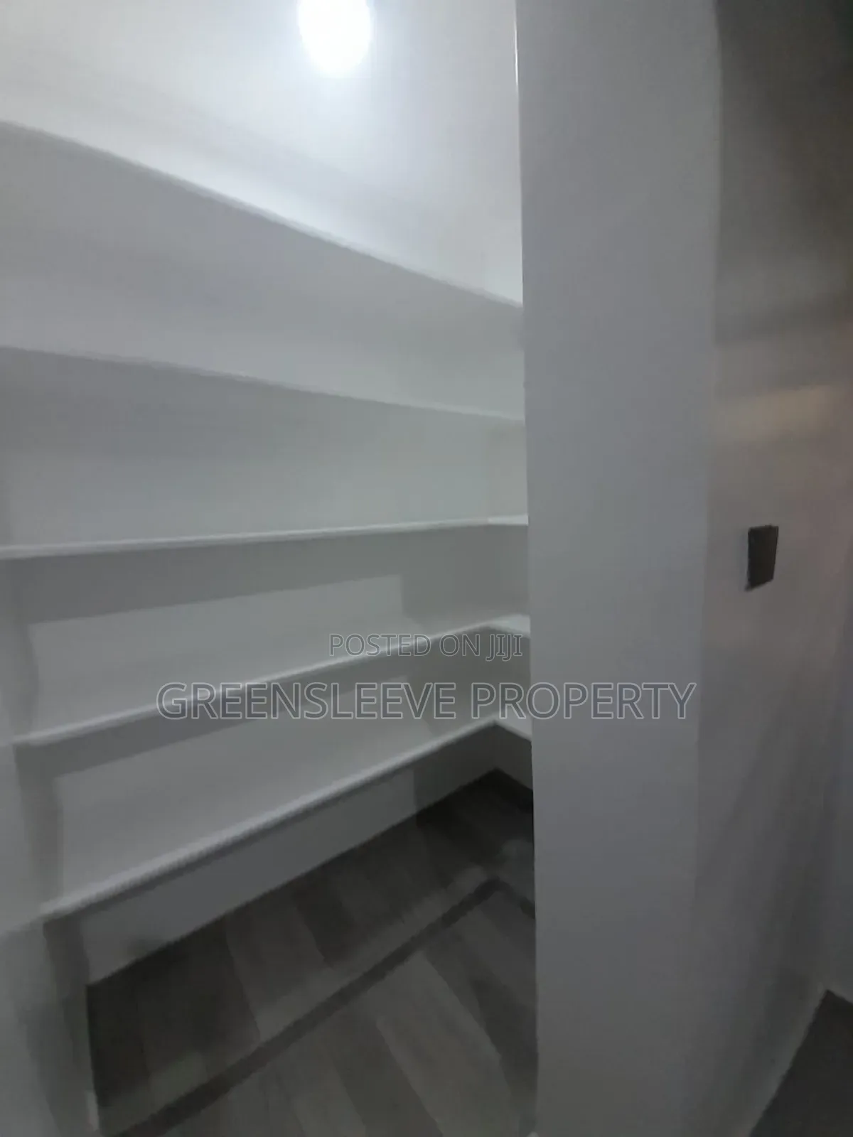 3bdrm Bungalow in Karen for rent