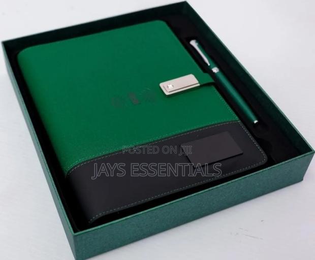  Luxe Notebook Gift Set With Inbuilt Power Bank - thumbnail 4