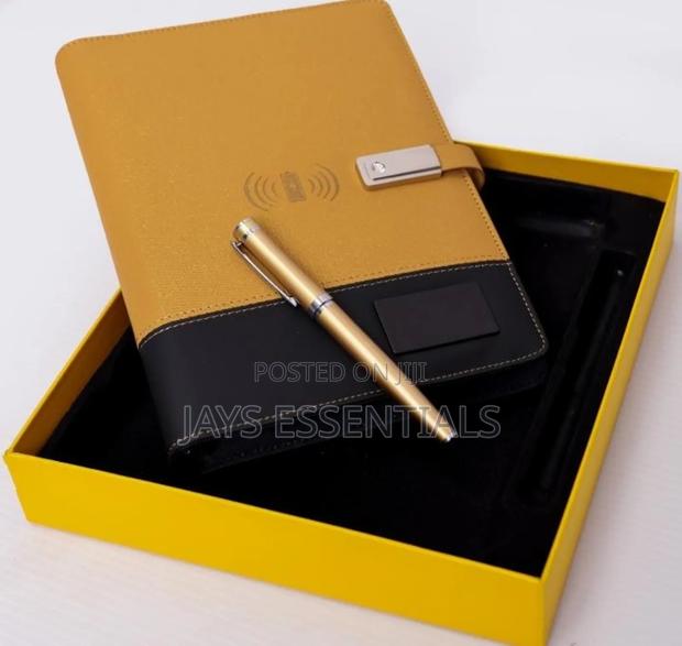  Luxe Notebook Gift Set With Inbuilt Power Bank - thumbnail 7
