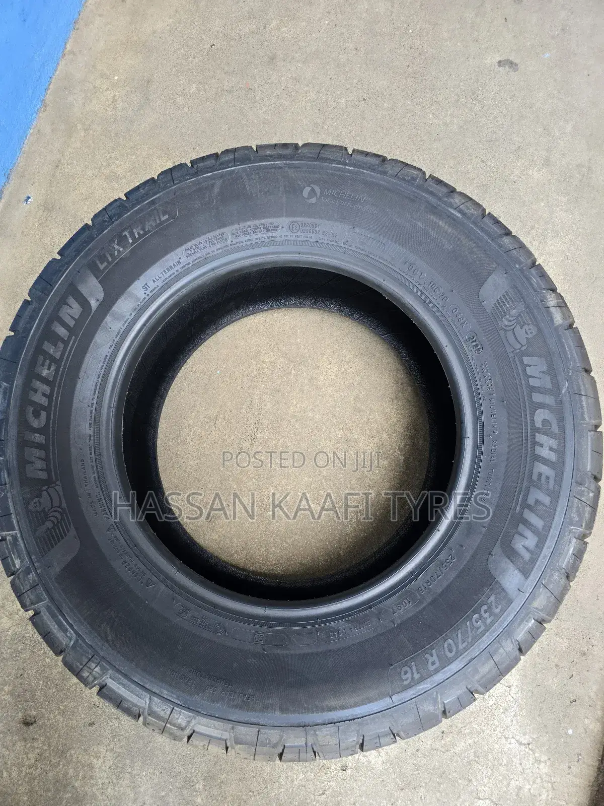 235/70r16 Michelin Tyre