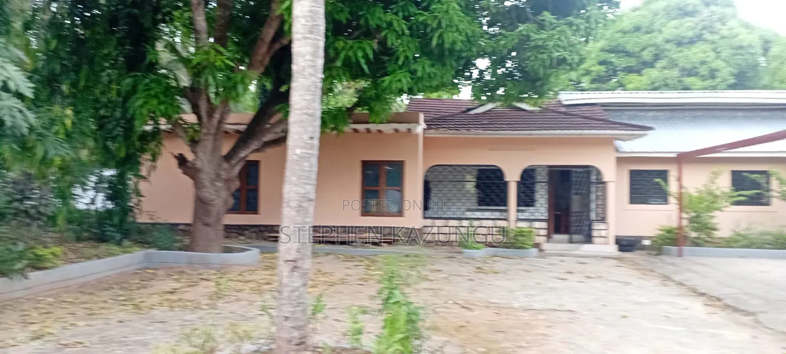 Furnished 3bdrm House in Private Home Near, Ukunda for sale