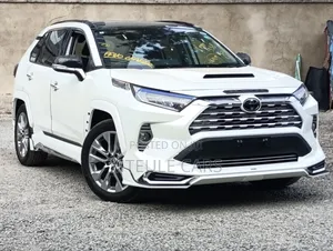 Toyota RAV4 2020 White