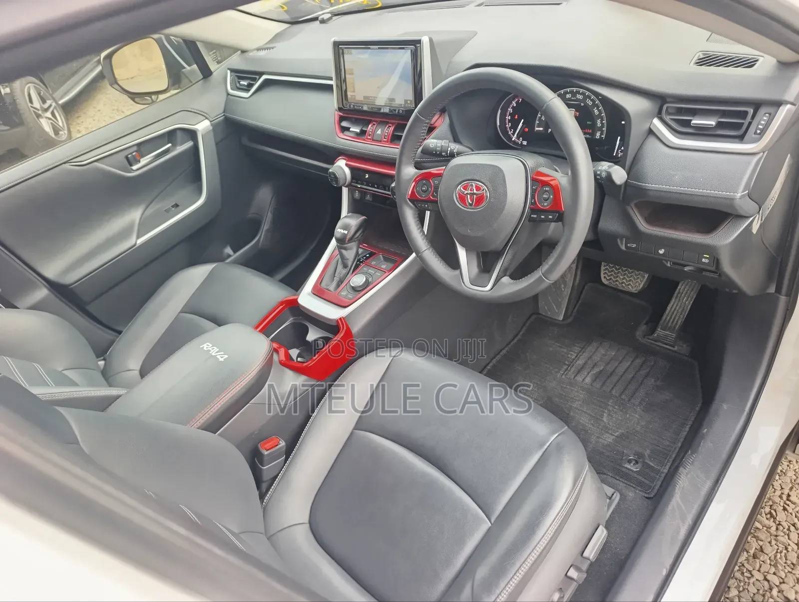 Toyota RAV4 2020 White