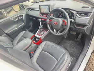 Toyota RAV4 2020 White