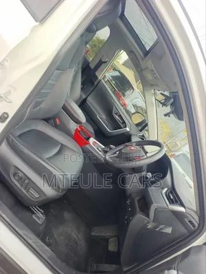 Toyota RAV4 2020 White