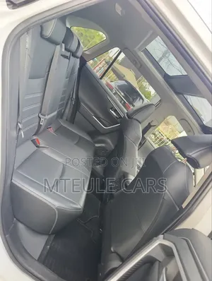 Toyota RAV4 2020 White