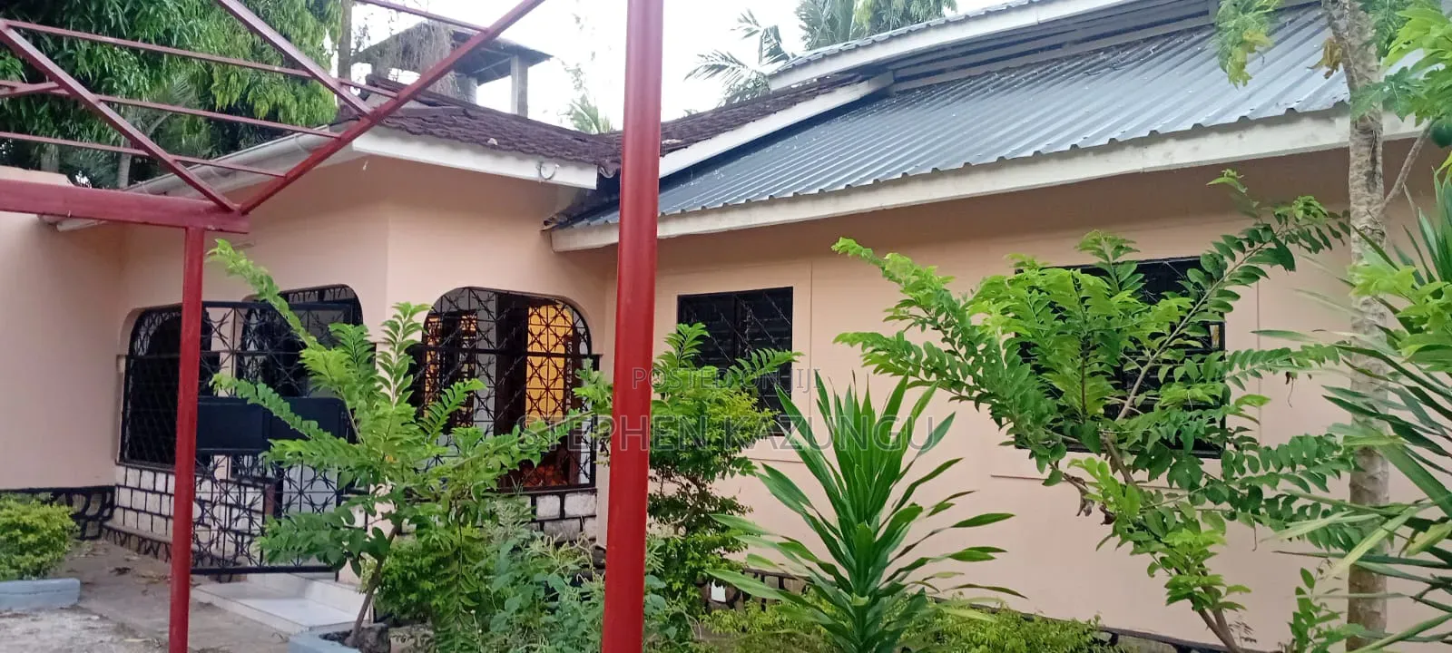 Furnished 3bdrm House in Private Home Near, Ukunda for sale