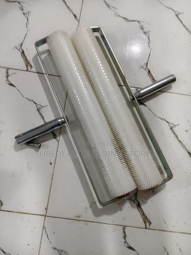 Epoxy Spiked Roller - main view