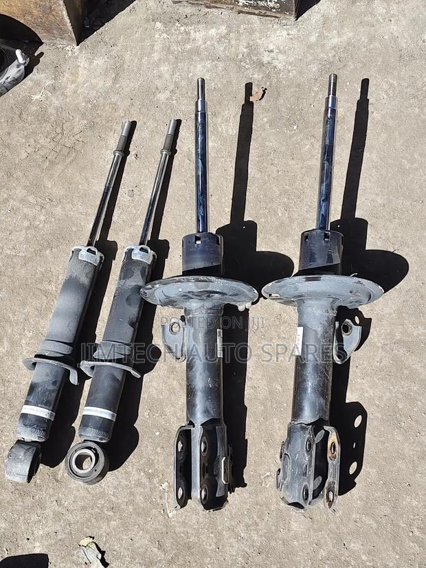 Toyota Sienta New Model Front Shocks - thumbnail 2