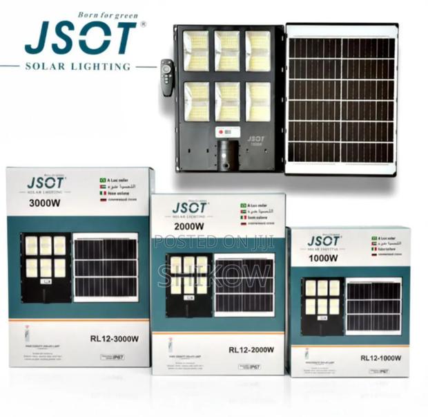 1000 Watts Solar Street Light - main view