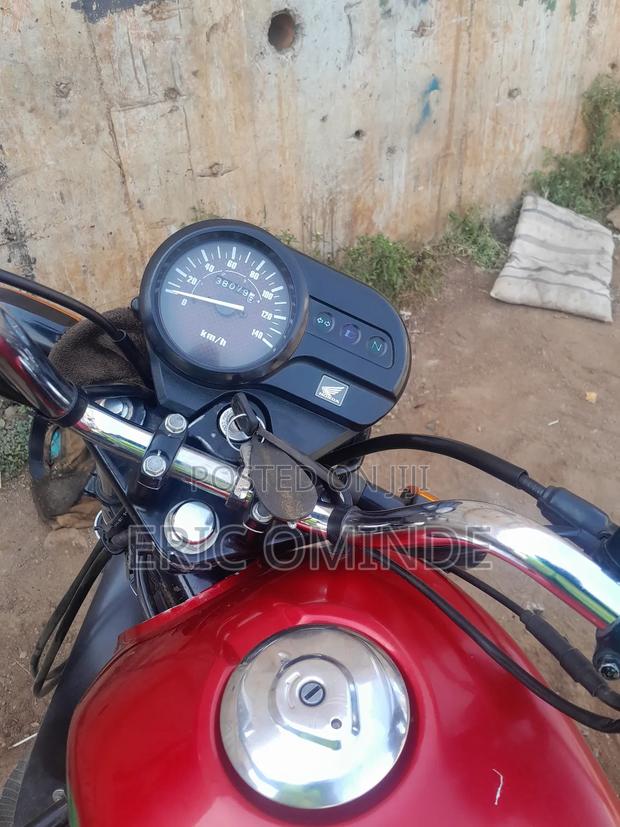 Honda CB 2024 Red - thumbnail 2