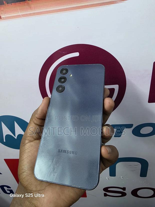 Samsung Galaxy A25 128 GB Gray - thumbnail 2