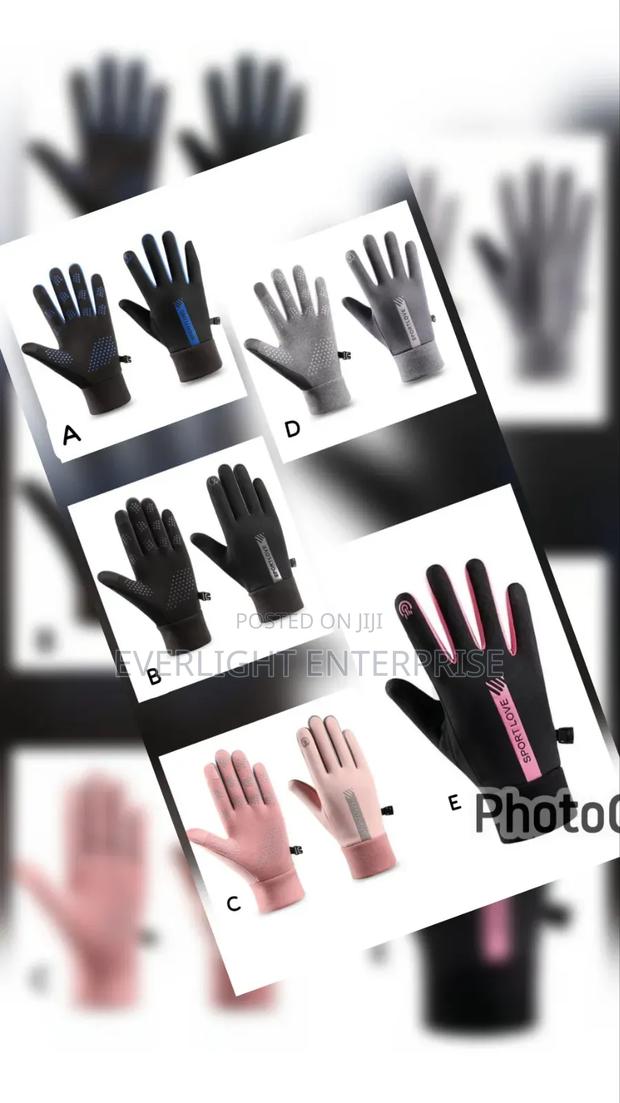 Winter Sports Gloves