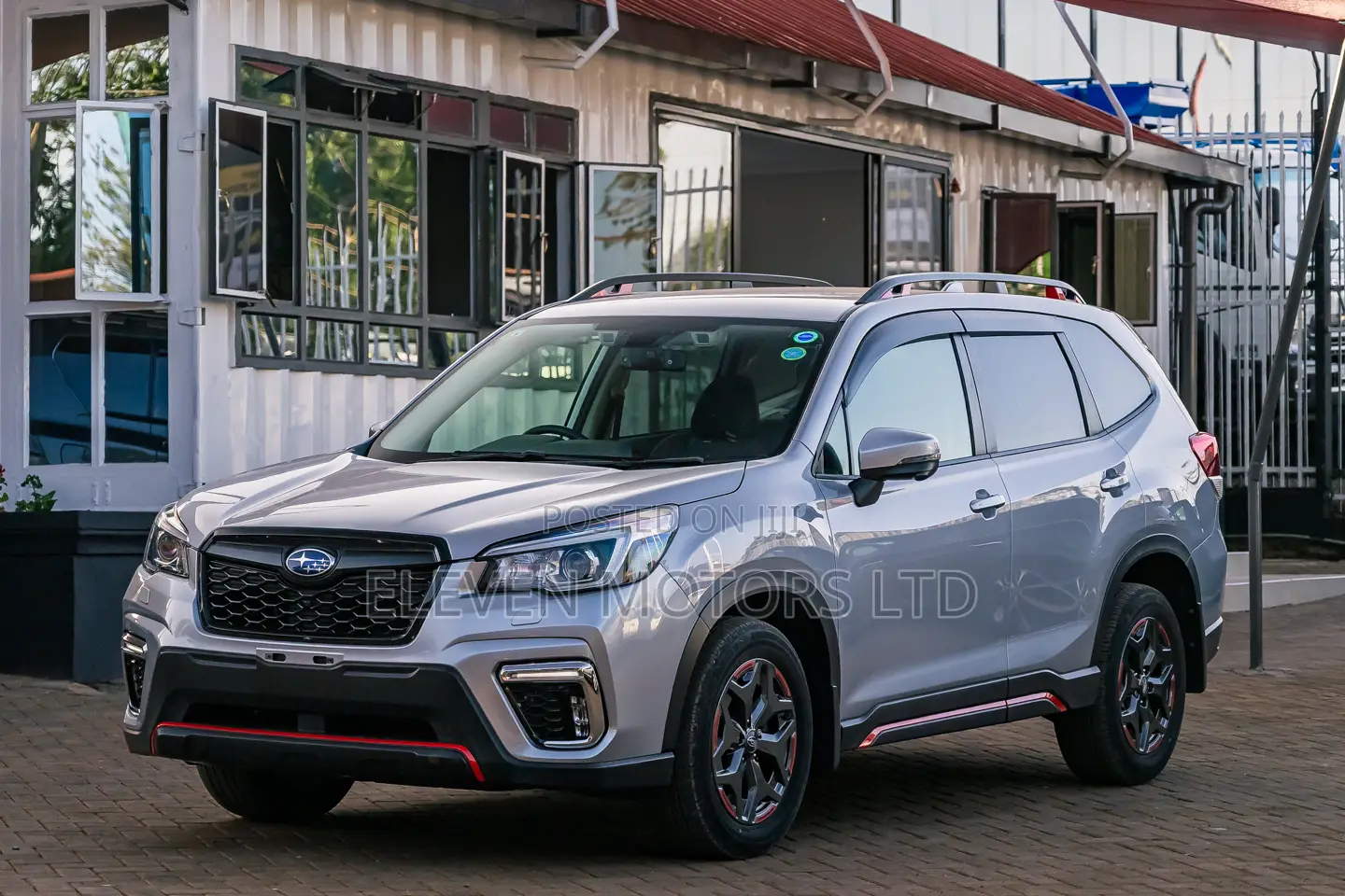 Subaru Forester 2019 Silver