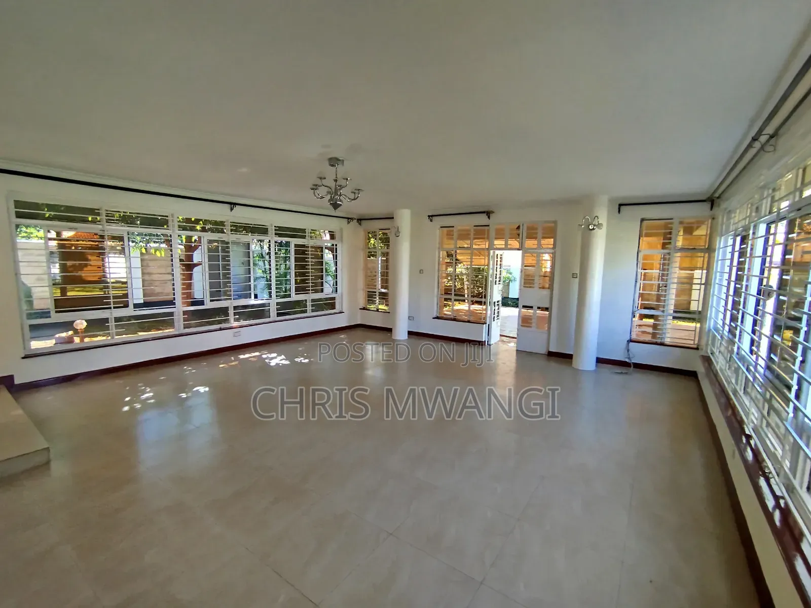 4bdrm Mansion in Runda Daisy Road for rent