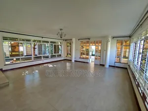 4bdrm Mansion in Runda Daisy Road for rent