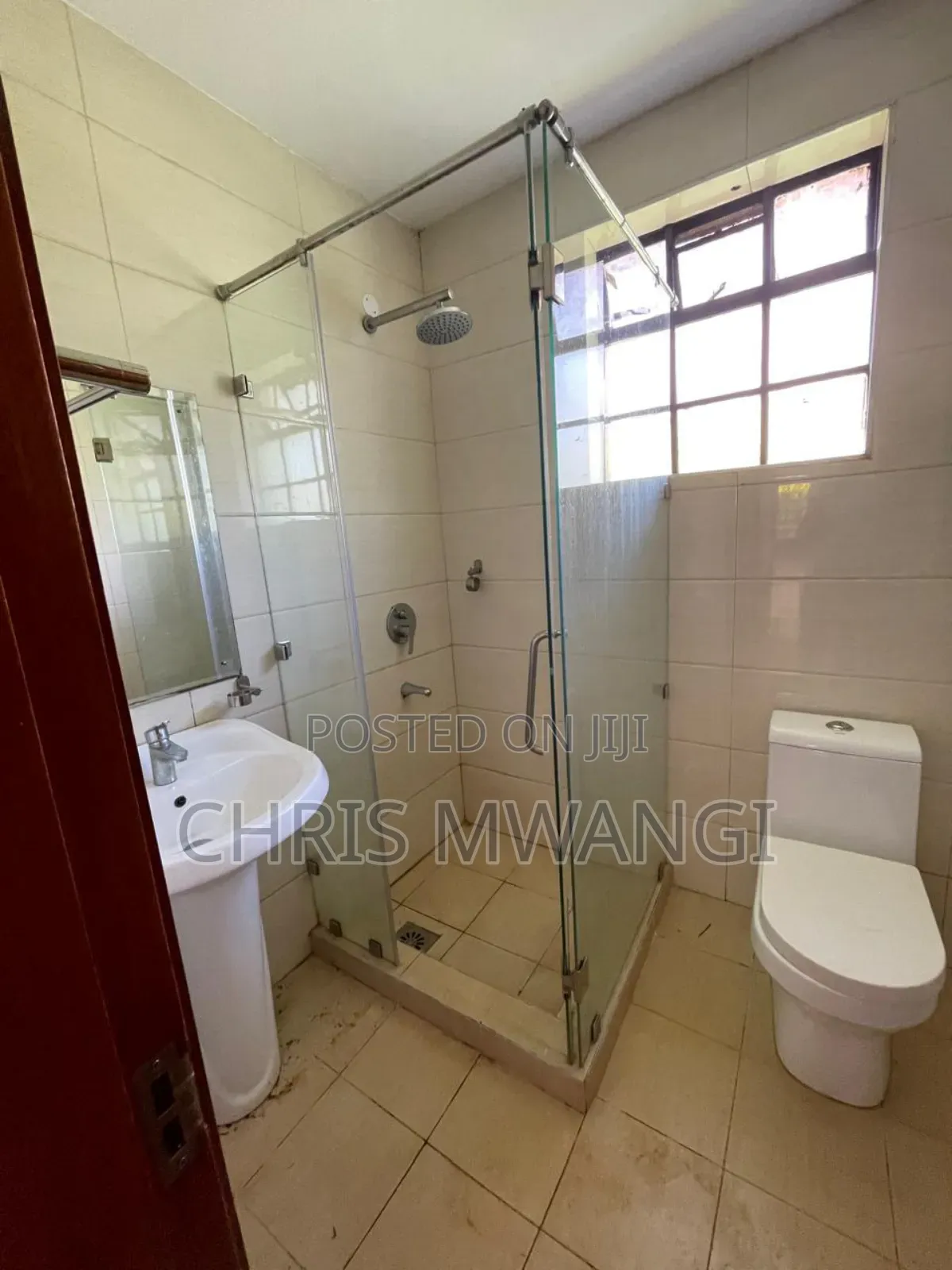 4bdrm Mansion in Runda Daisy Road for rent