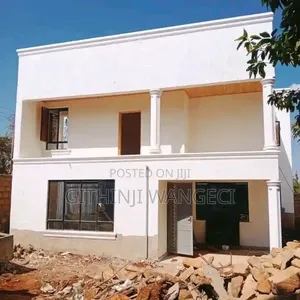 4bdrm Mansion in Kibiko, Kibiku for sale