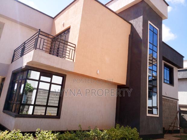 4bdrm Mansion in Windsor Annex 1, Kenyatta Road / Theta  for rent