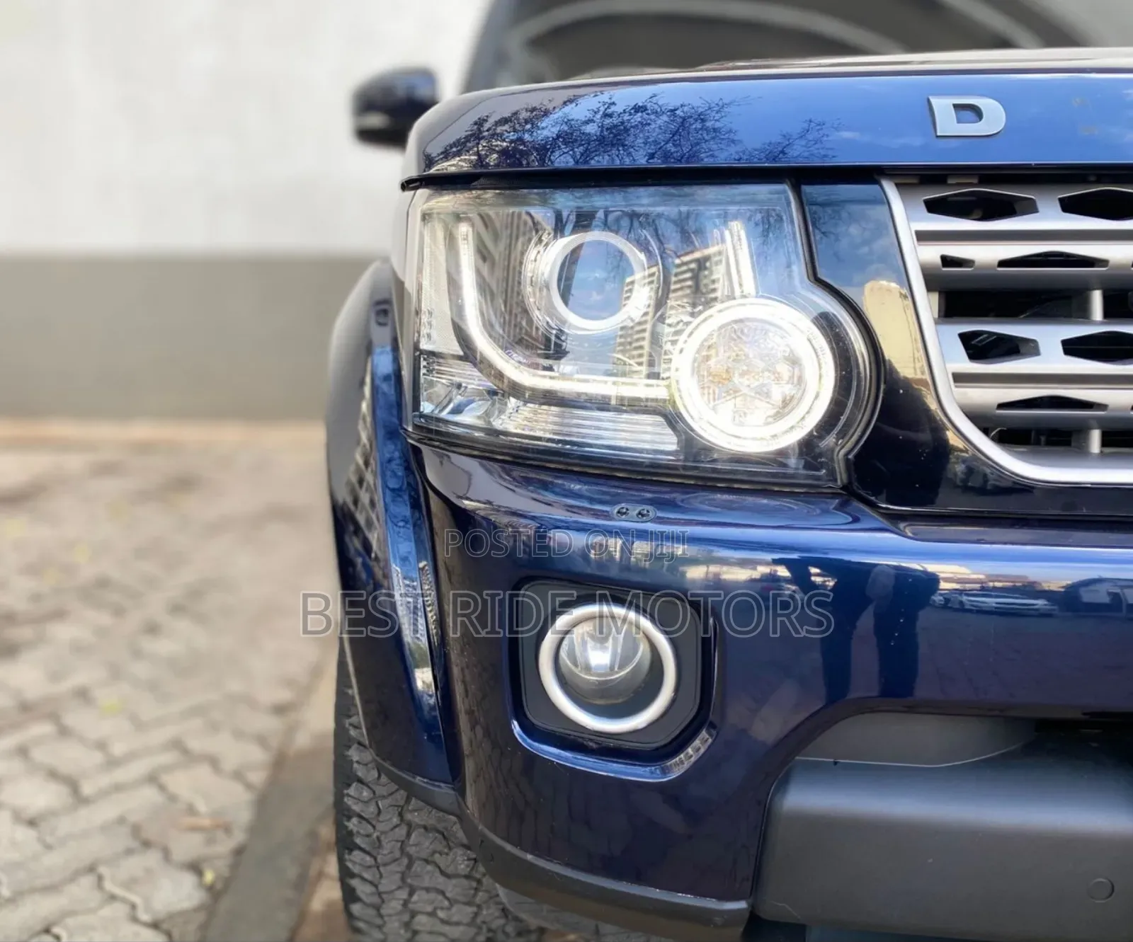 Land Rover Discovery 2015 Blue