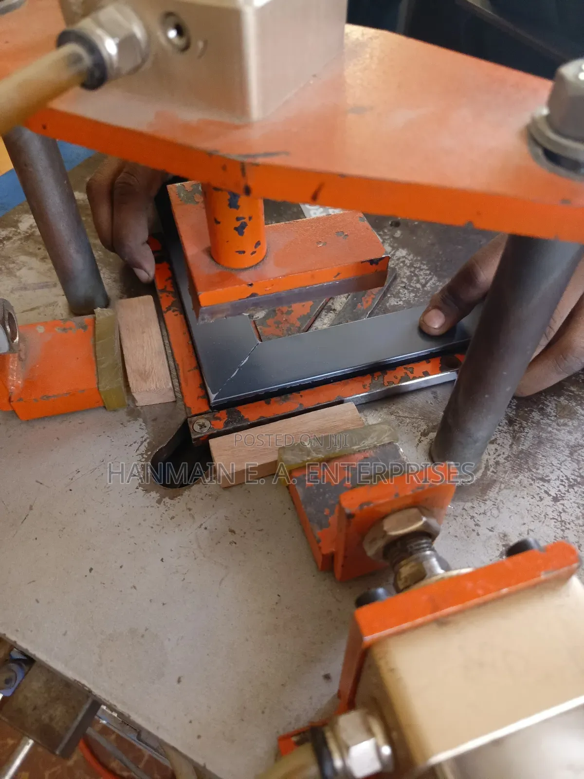 Picture Frames Skeleton Manufacturing All Sizes